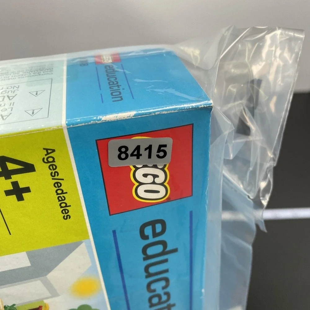 LEGO Education 9348 Play And‎ Learning Set 256 Piece Complete 4+ Kids Box